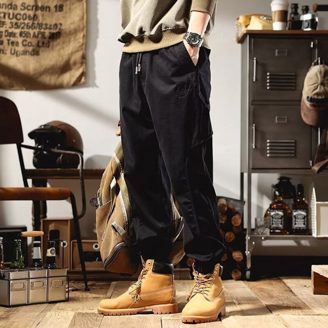 Classic utility relaxed cargo trousers for men | Aaron -7