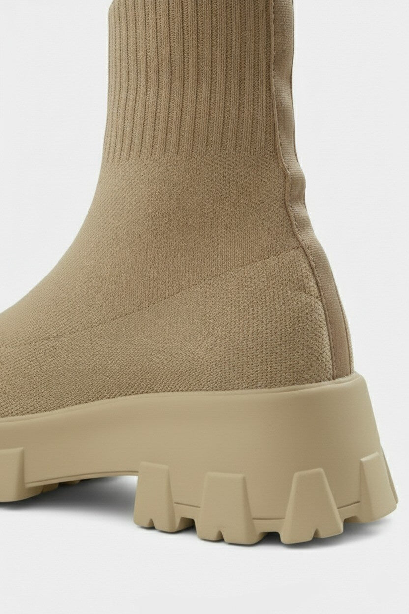Heritage comfortable leather boots for women | Caurelle -16