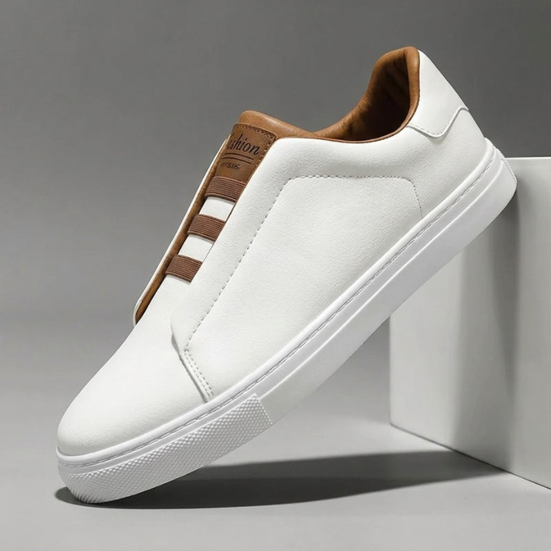 Classic comfortable lightweight trainers for men | Chelsea -1