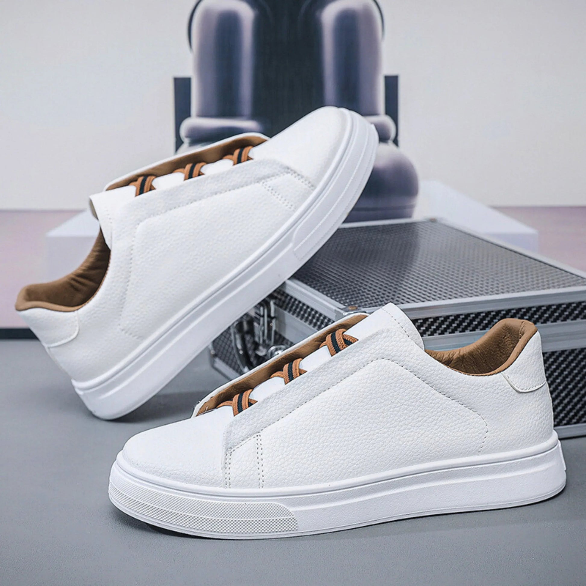 Comfortable lightweight casual trainers for men | Vera -2