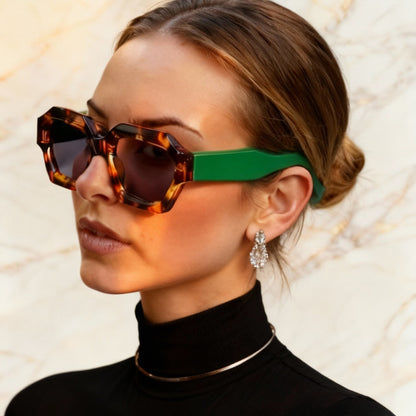 Classic everyday polarised sunglasses for women | VENTURA -5