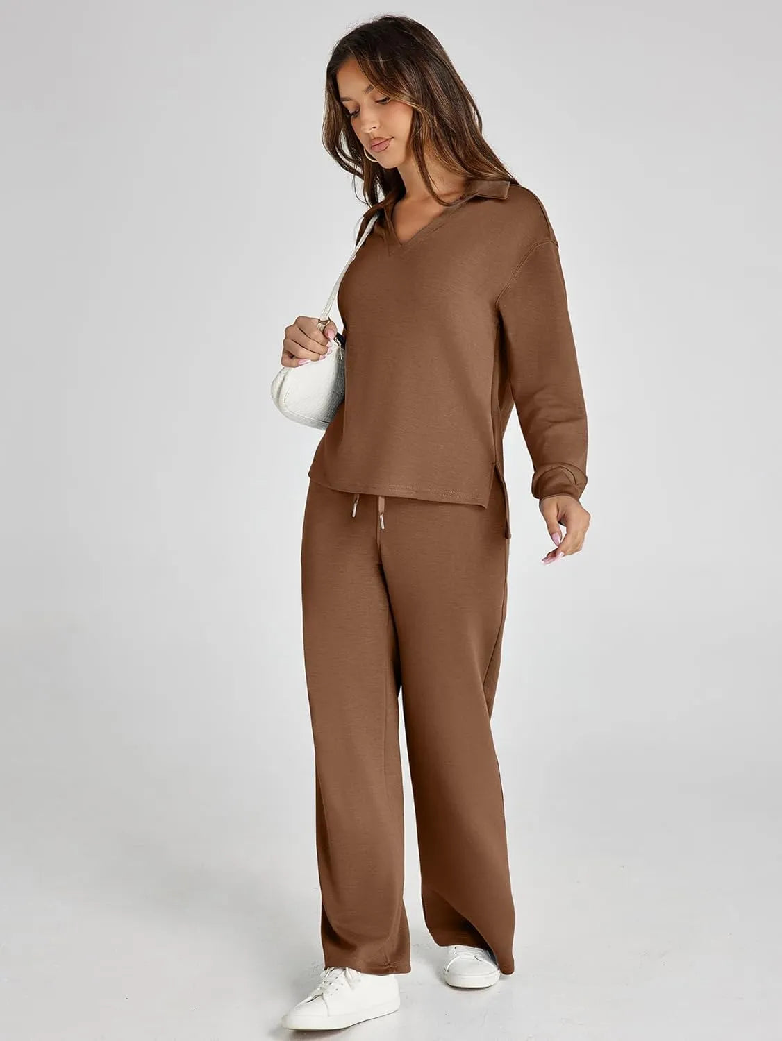 Everyday tailored relaxed trousers for women | Renée -11