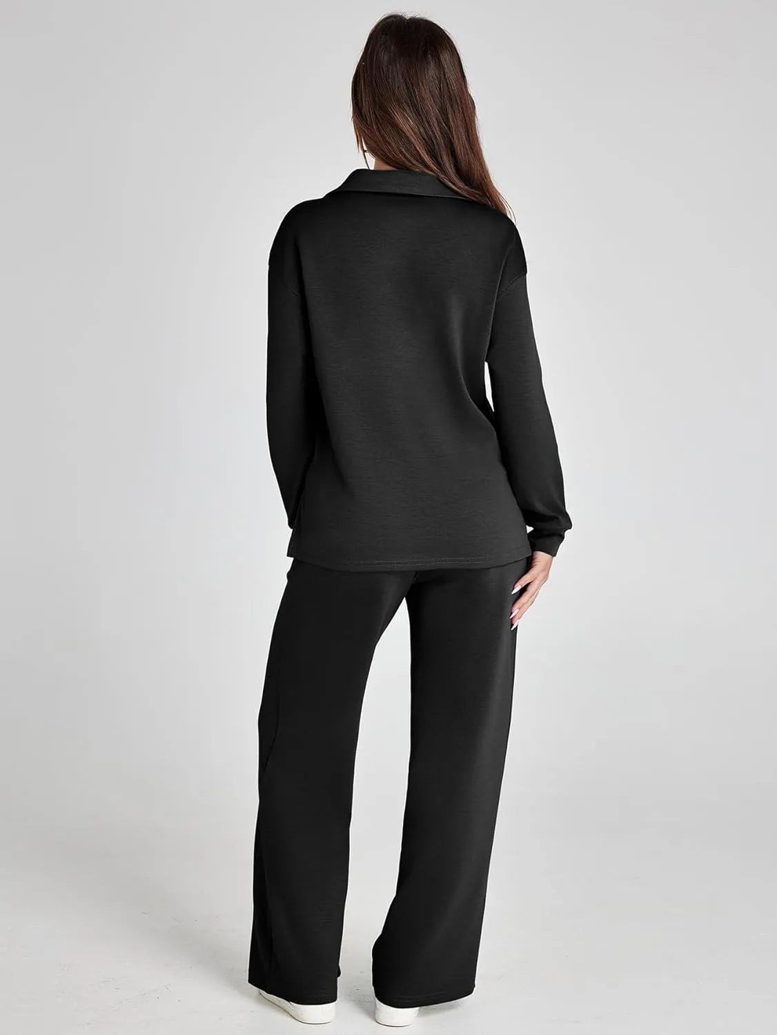 Everyday tailored relaxed trousers for women | Renée -6
