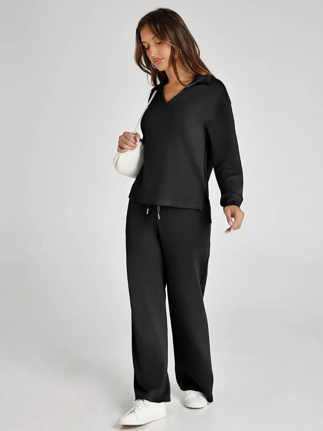 Everyday tailored relaxed trousers for women | Renée -4