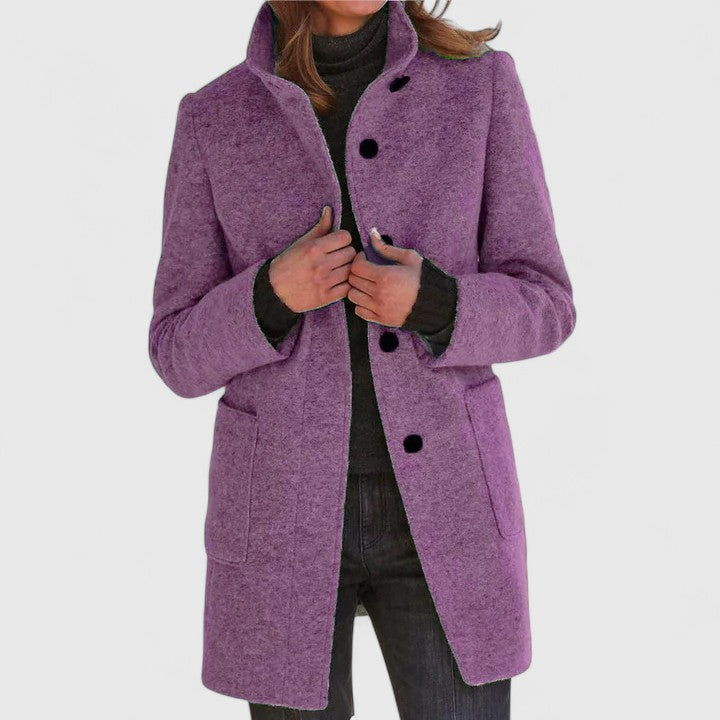 Classic tailored insulated coat for women | Loraviennea -8
