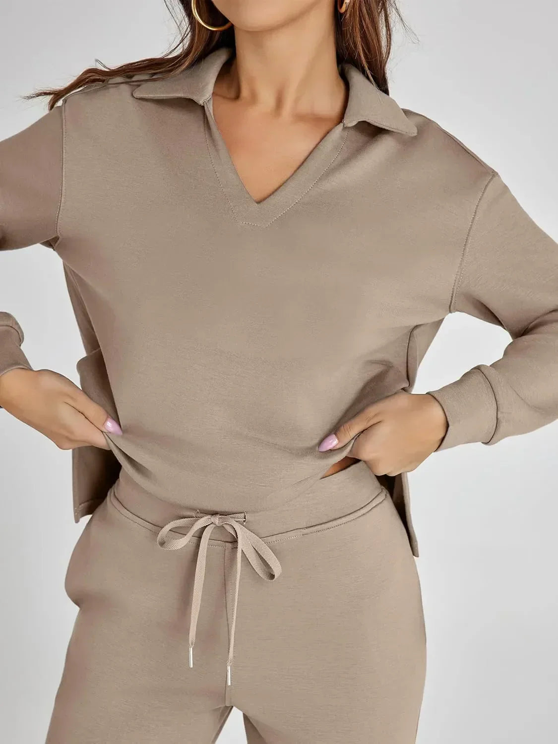 Everyday tailored relaxed trousers for women | Renée -2