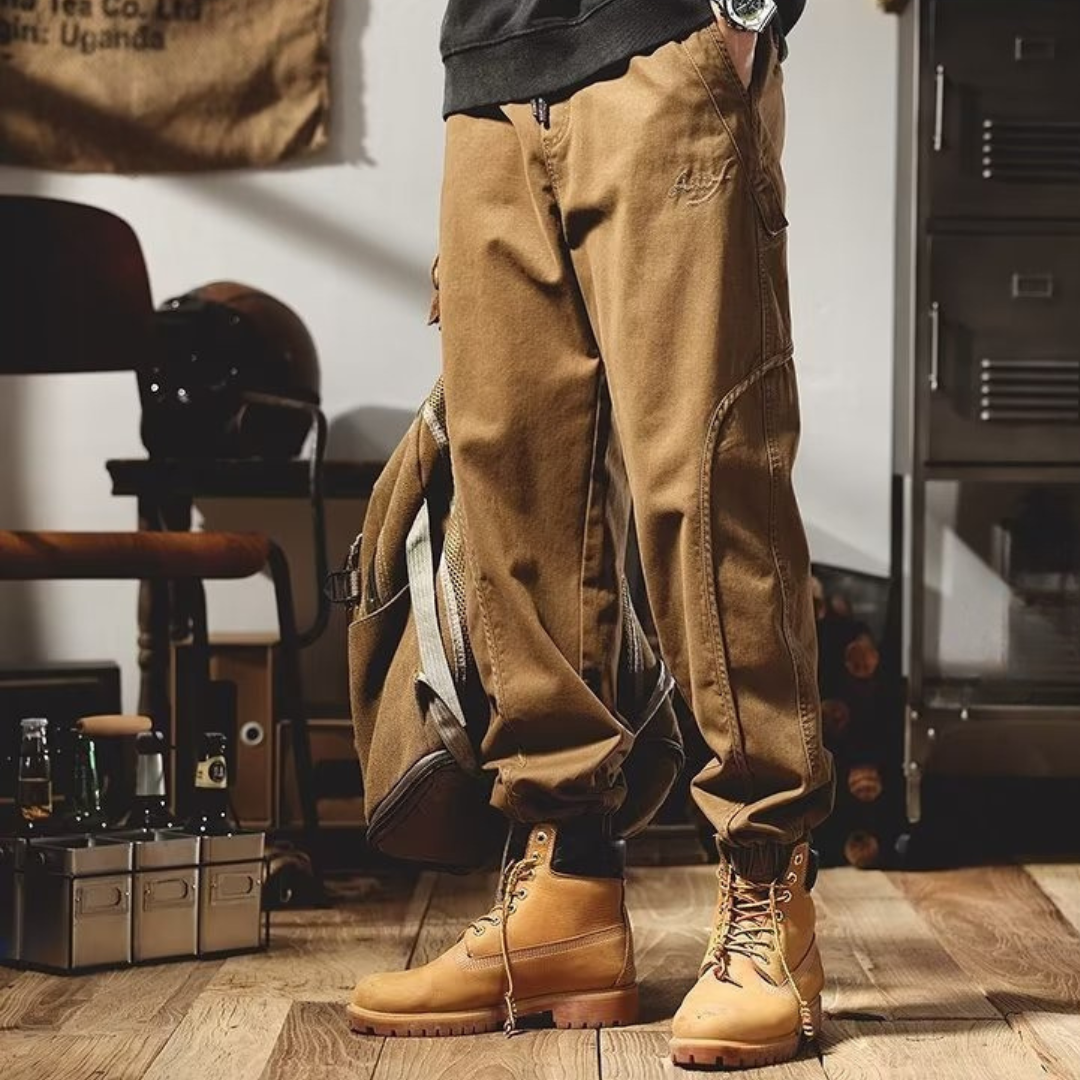 Classic utility relaxed cargo trousers for men | Aaron -4