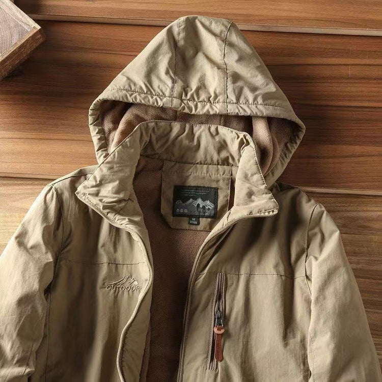 Classic warm insulated coat for men | Northfield -8