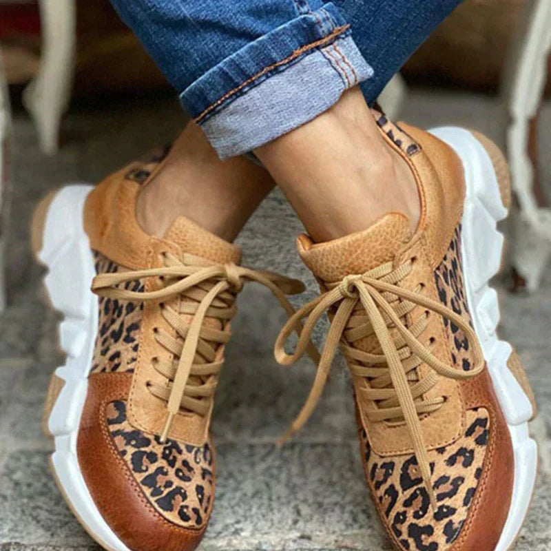 Comfortable lightweight everyday trainers for women | Crissa -5
