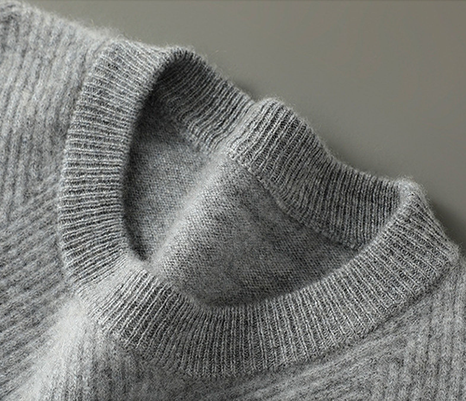 Classic cosy knit jumper for men | Rowley -9