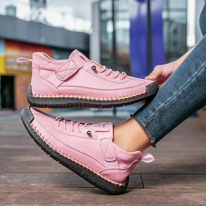 Classic comfortable lightweight trainers for women | Mia -11
