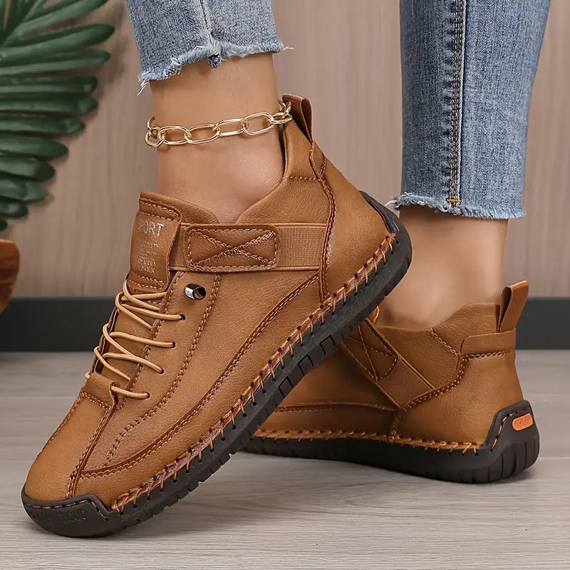 Comfortable lightweight everyday trainers for women | Stephanie -15