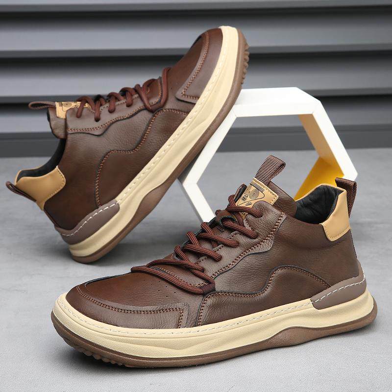 Classic everyday casual trainers for men | Marco -12