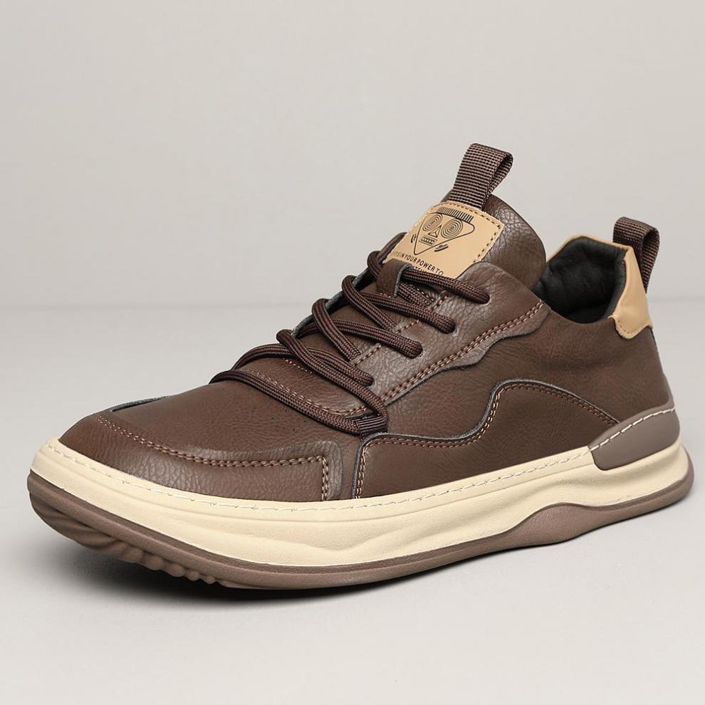 Comfortable everyday casual trainers for men | Noble -23