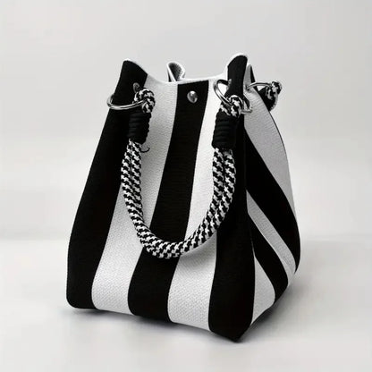 Elegant chic everyday handbag for women | Corvina -4