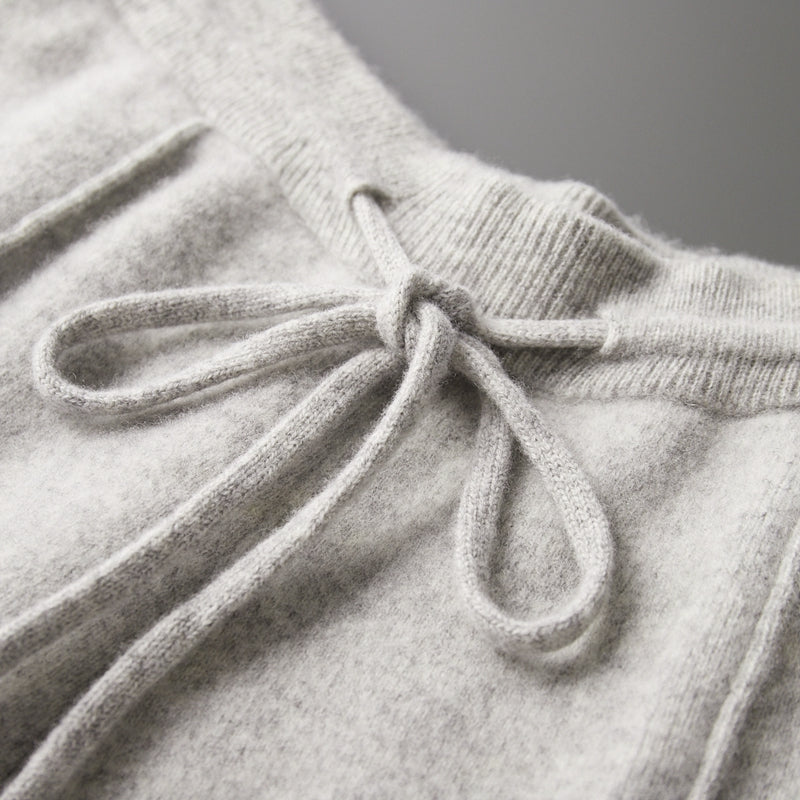 Classic everyday relaxed trousers for women | Cloud -8
