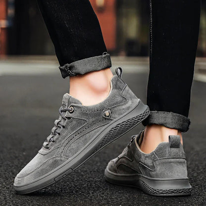 Comfortable lightweight everyday trainers for men | Colton Grand -5