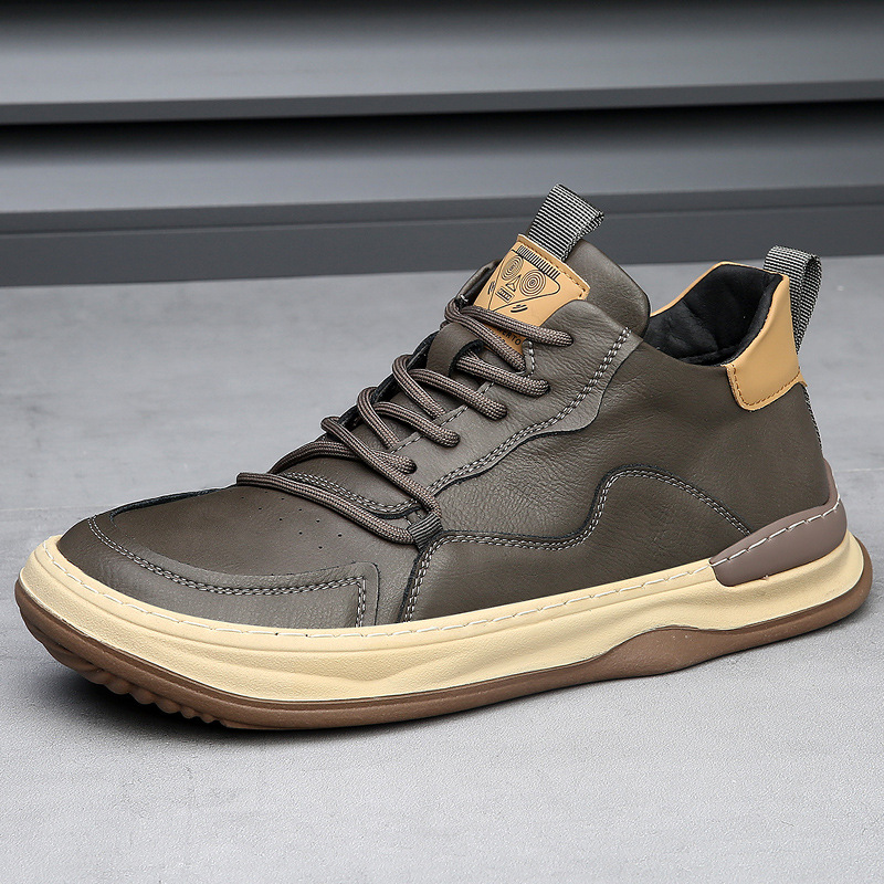 Classic everyday casual trainers for men | Marco -17