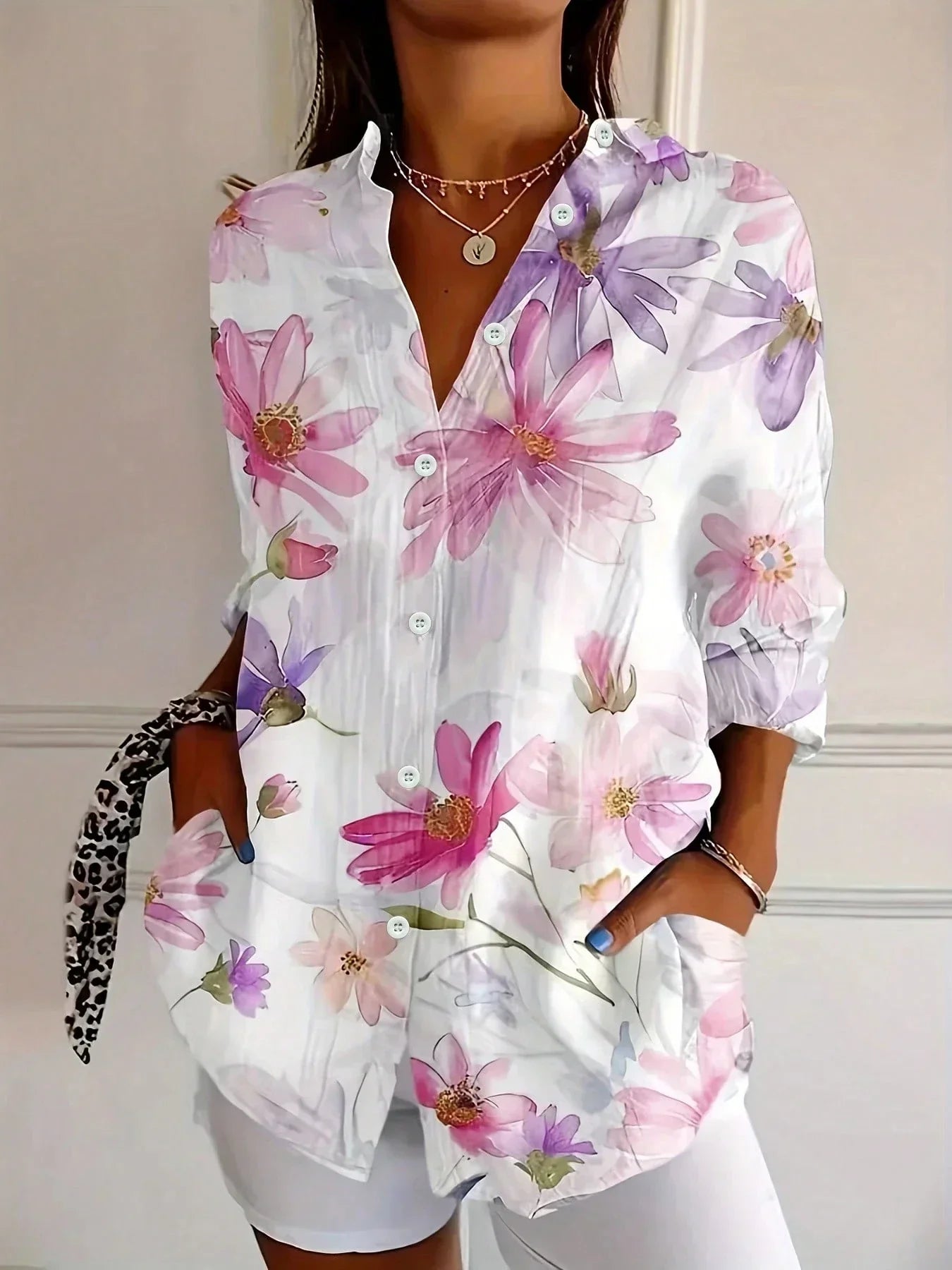 Classic elegant relaxed blouse for women | Andie -4