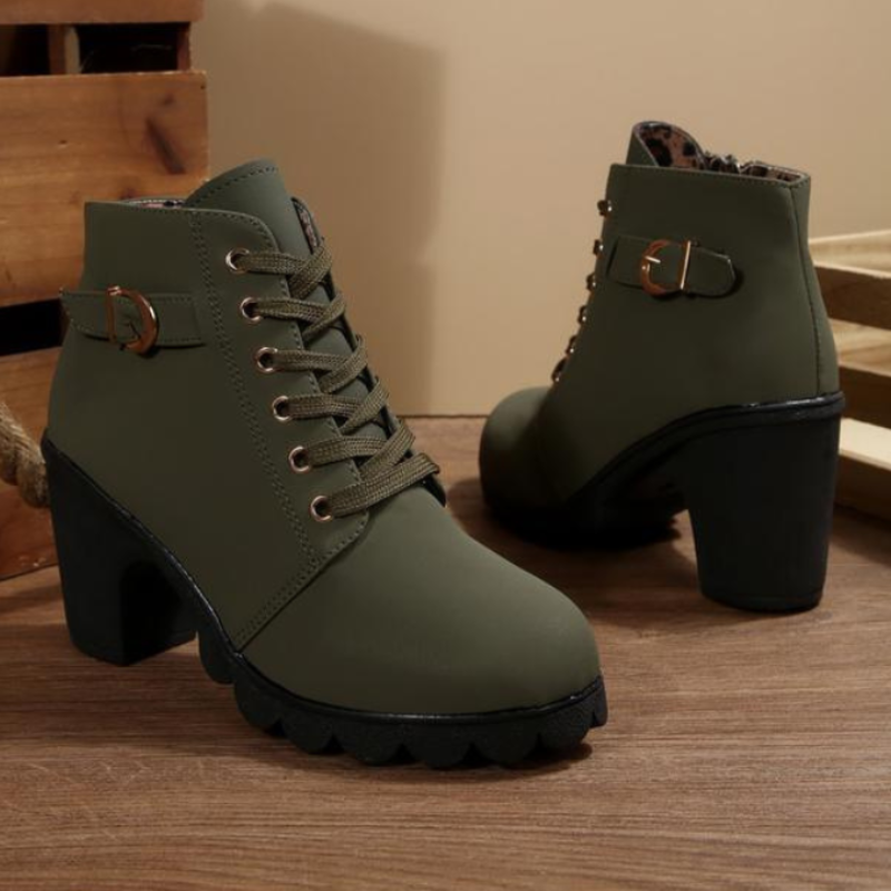 Classic rugged everyday boots for women | Katni -3