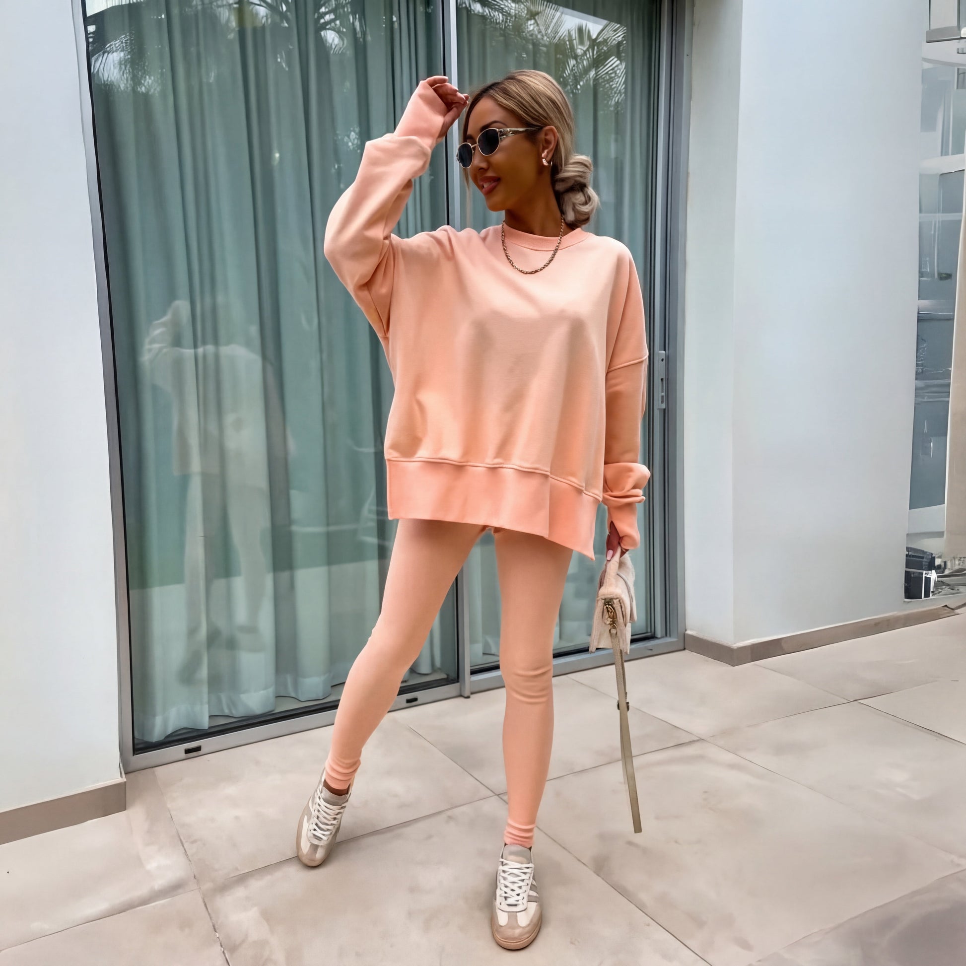 Classic tailored relaxed trousers for women | Yachi -4