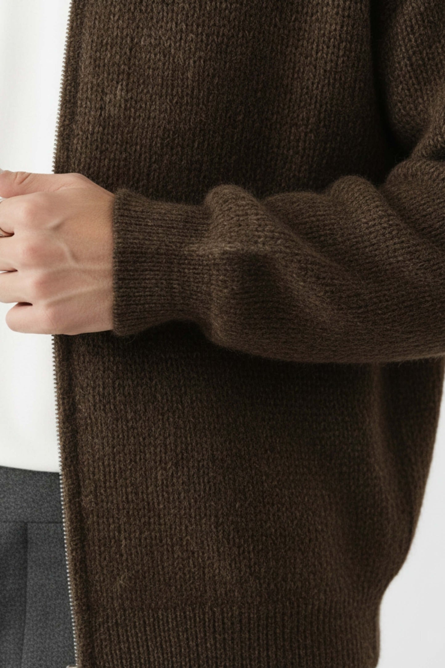 Soft relaxed knit jumper for men | Caurelle -2