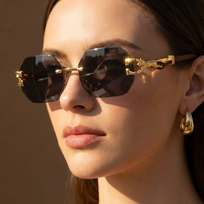 Classic lightweight polarised sunglasses for women | SØREN -12