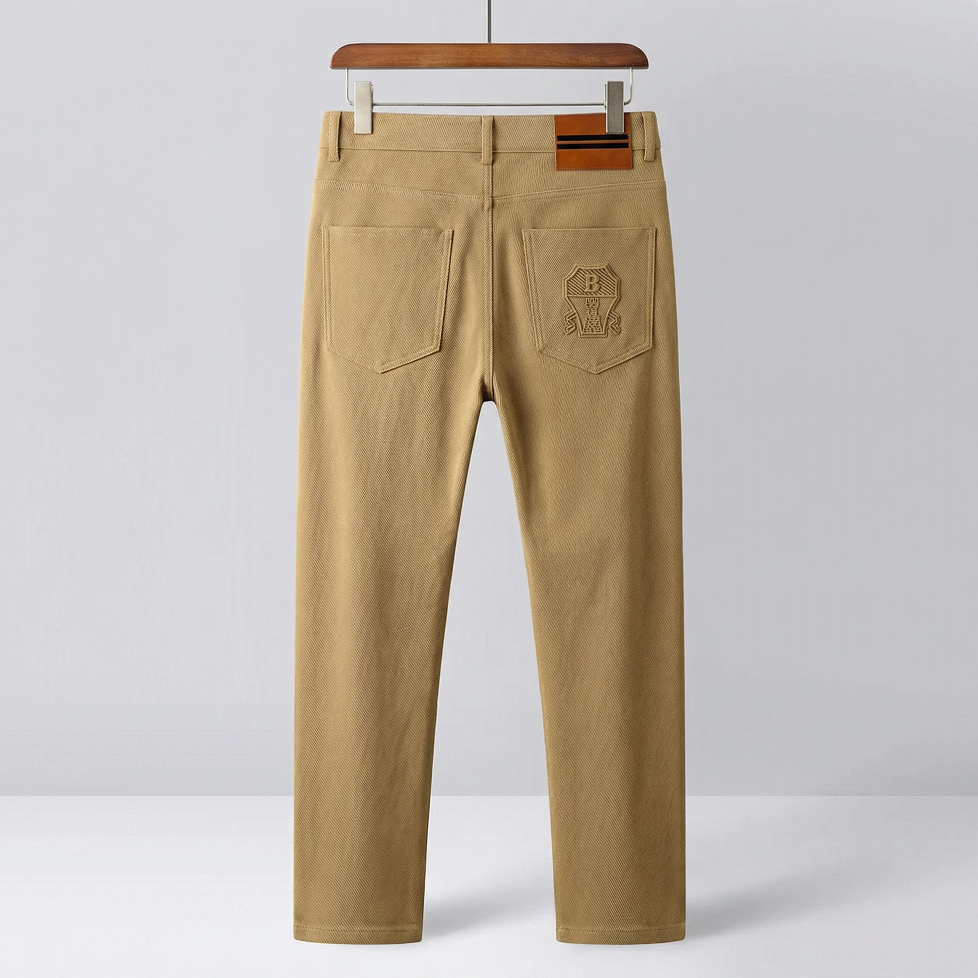 Classic everyday tailored trousers for men | Bastille -2