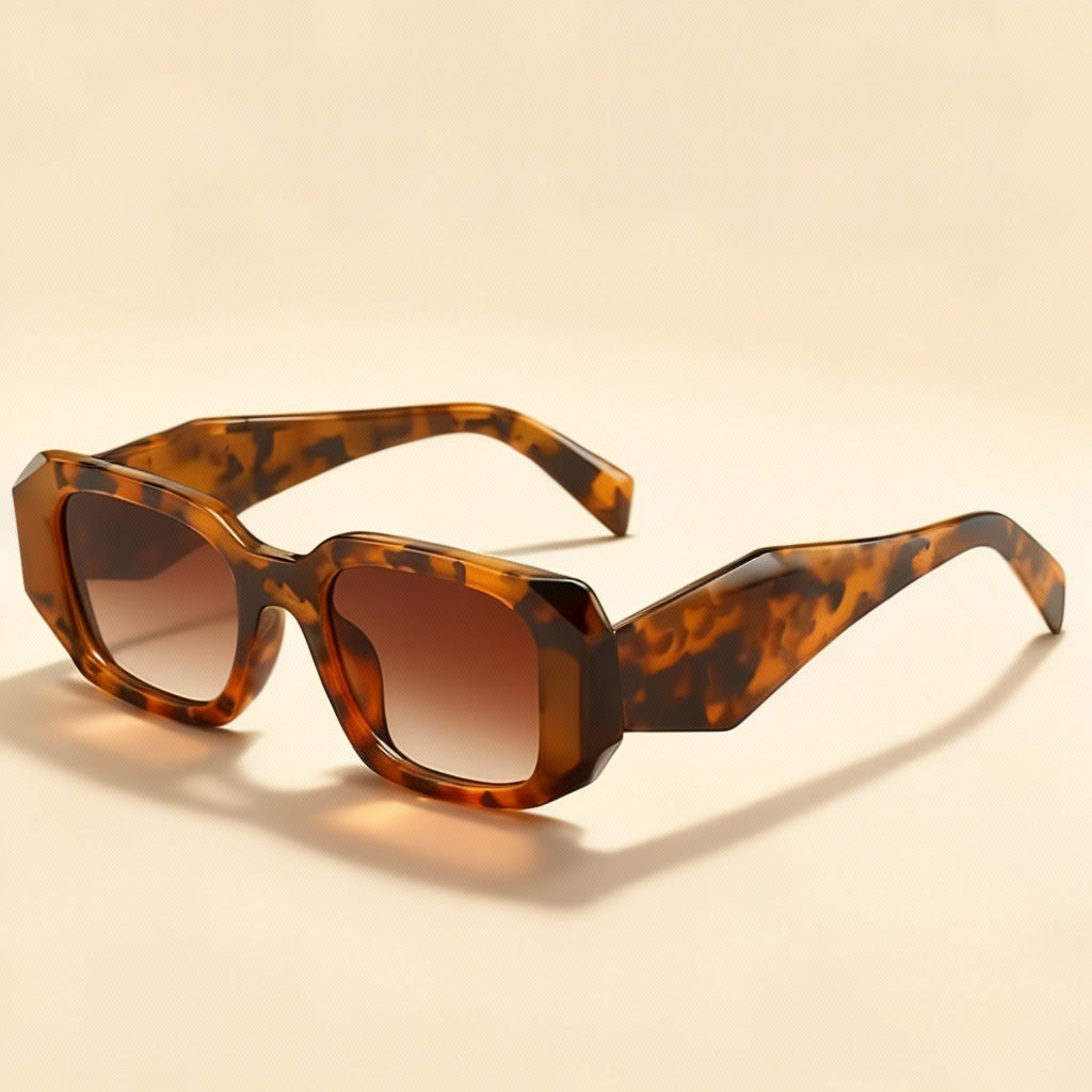 Classic everyday polarised sunglasses for women | VENTURA -3