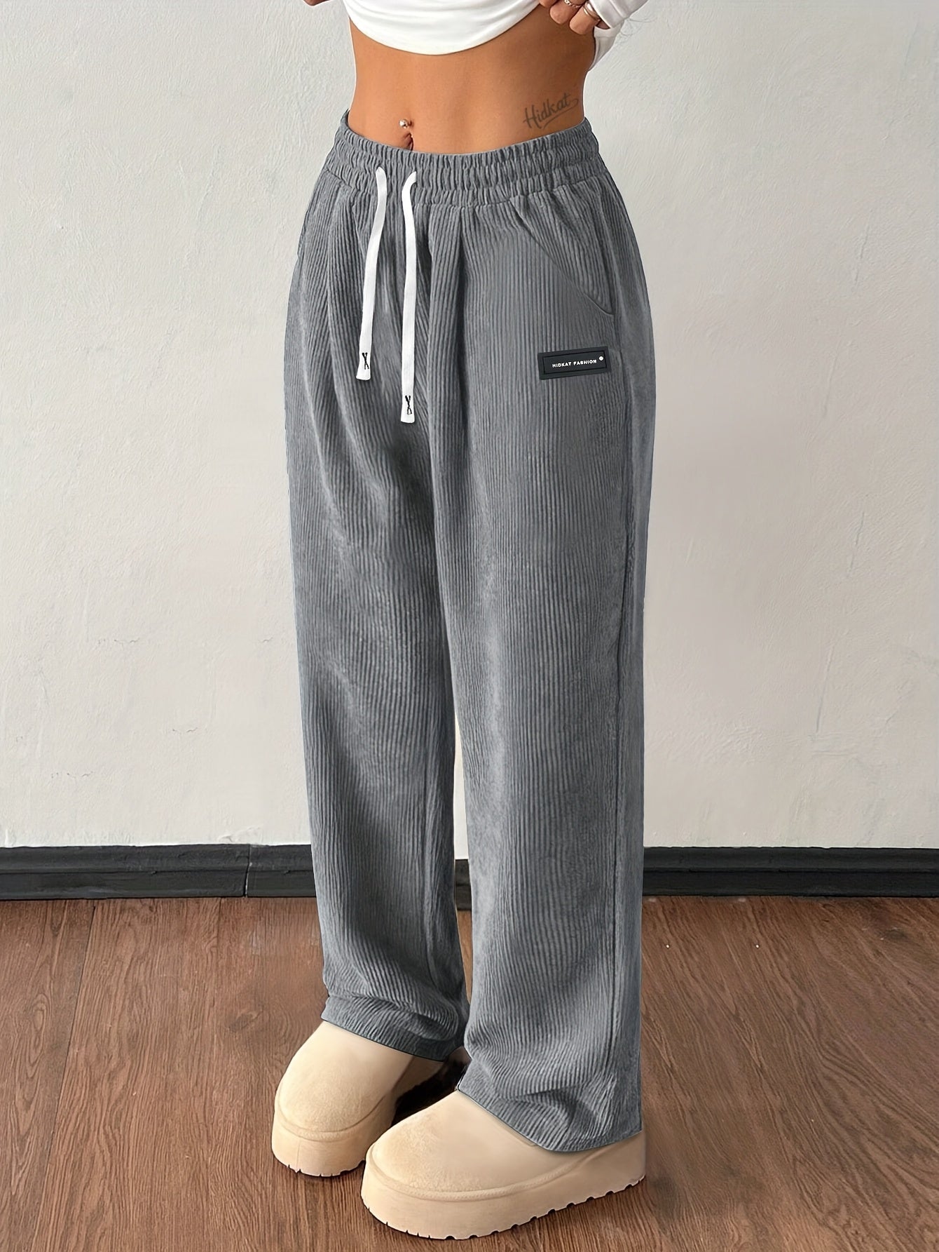 Everyday tailored relaxed trousers for women | Selene -5