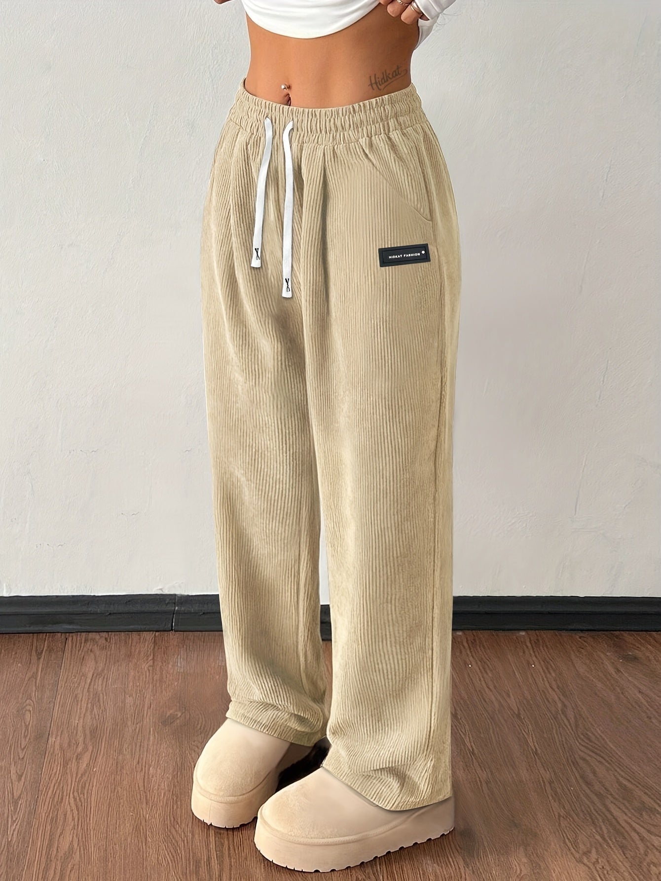 Everyday tailored relaxed trousers for women | Selene -4