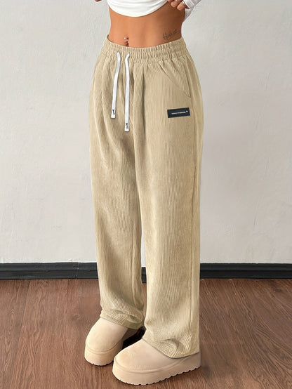 Everyday tailored relaxed trousers for women | Selene -4