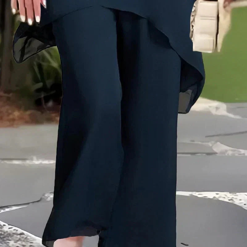 Classic everyday relaxed trousers for women | Herlene -3