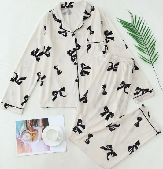 Soft cosy everyday loungewear set for women | Merida -1