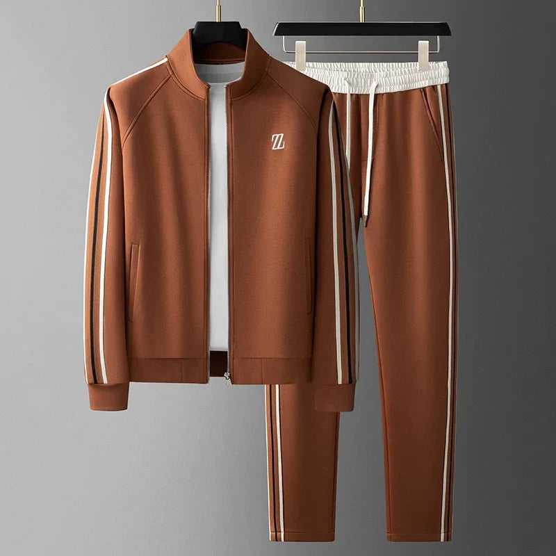 Comfortable soft relaxed tracksuit for men | Apex Elite -8